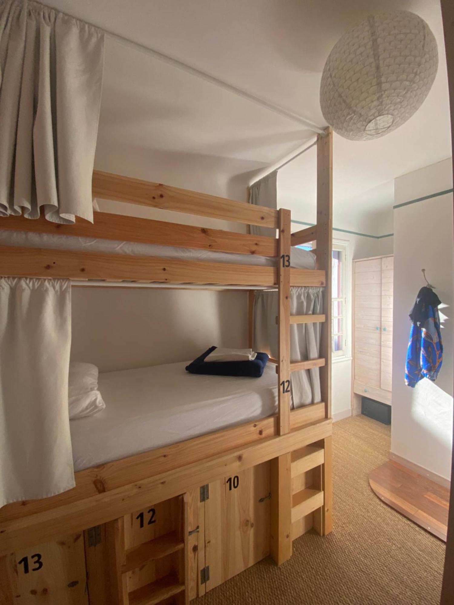 L'Escale Surf Hostel - Auberge De Jeunesse Guéthary Zimmer foto