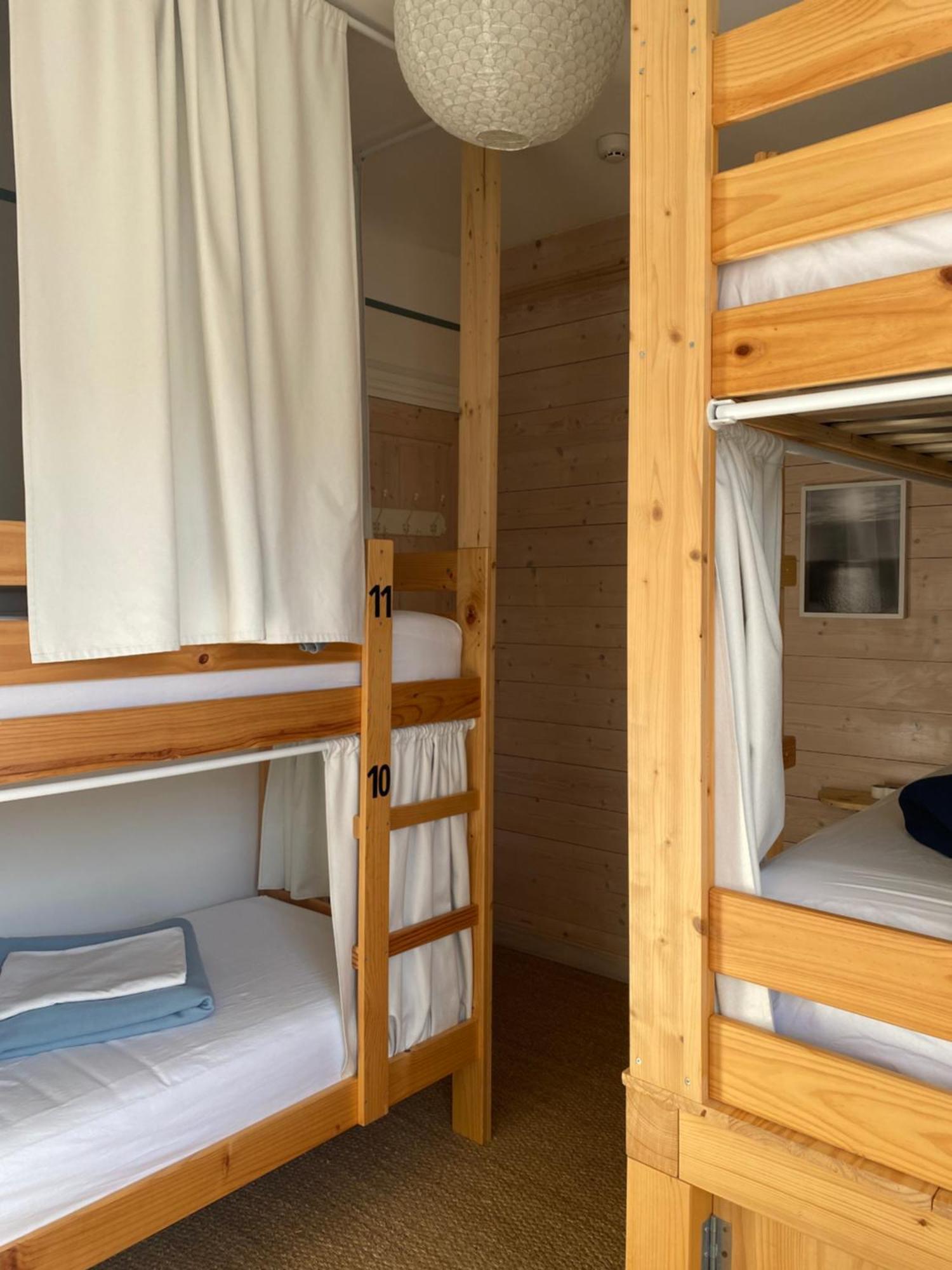 L'Escale Surf Hostel - Auberge De Jeunesse Guéthary Zimmer foto